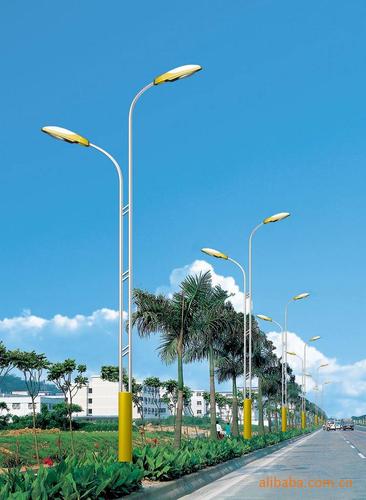 廠家直銷9米太陽能路燈｜84W LED高亮節能 照亮美麗鄉村道路